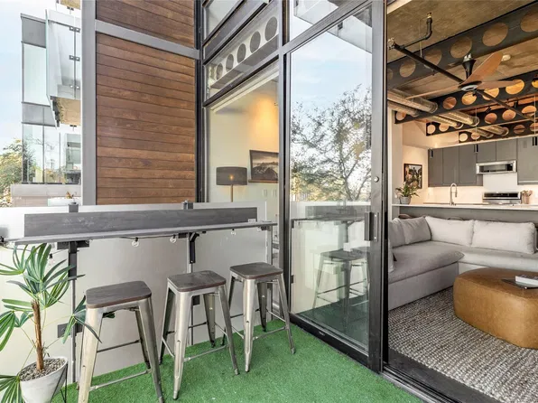1401 Eva St #206, Austin, TX 78704