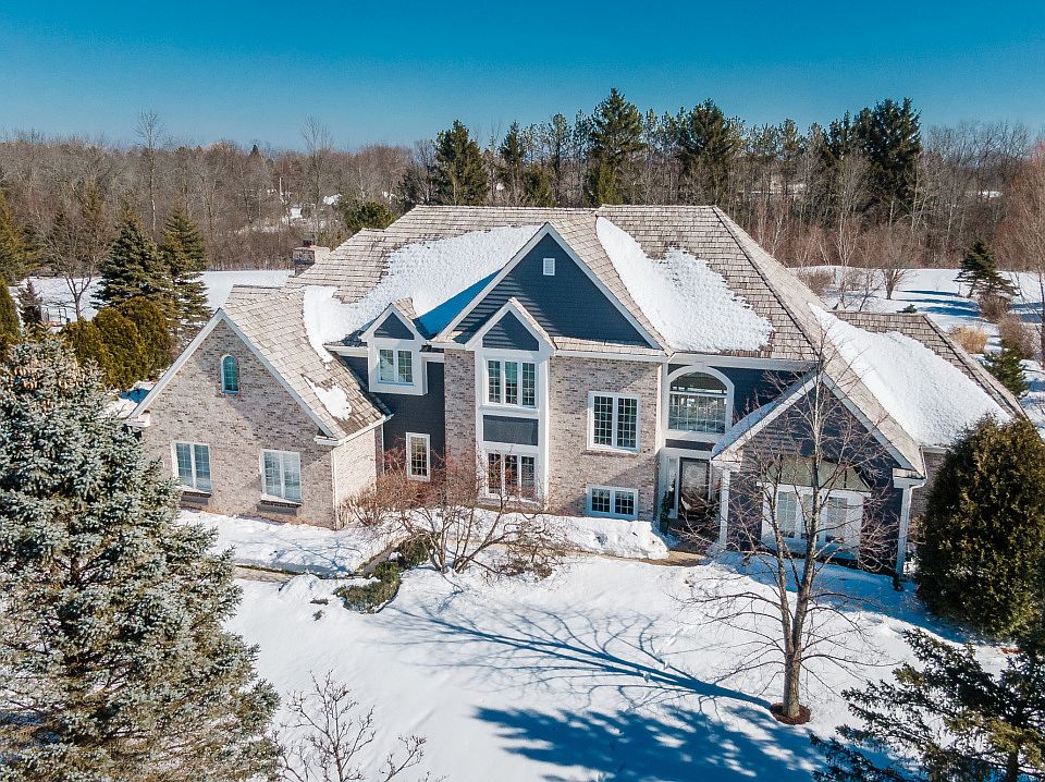 1st image of 11328 N Justin Dr