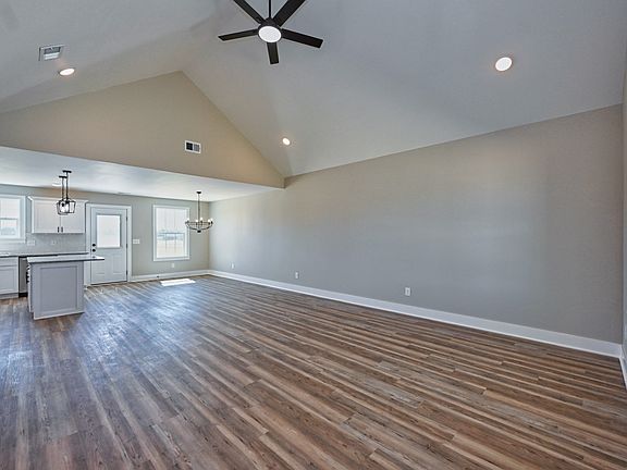 5th image of 614 C L Manier St