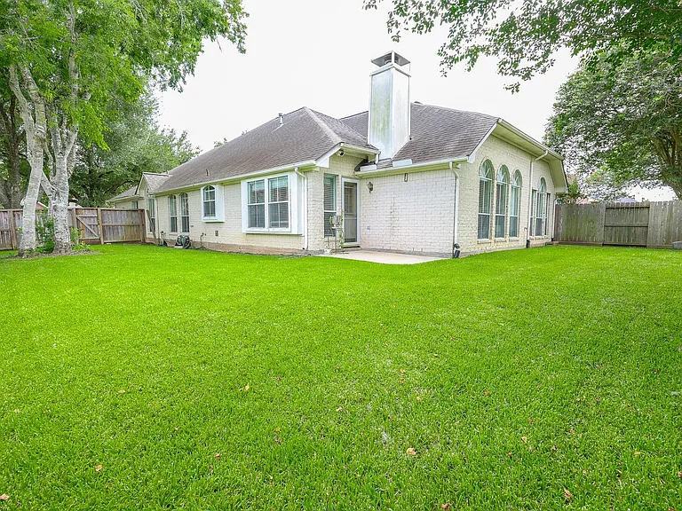 1723 Teal Brook Ln — Photo 22