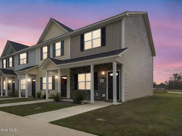 100 Jaydn Drive E, Jacksonville, NC 28546