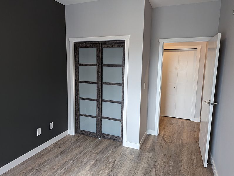Winnipeg Apartment for rent - 2 Bedrooms — photo 13