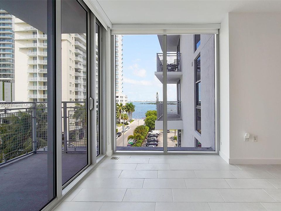 1st image of 2149 N Bayshore Dr #1-1509