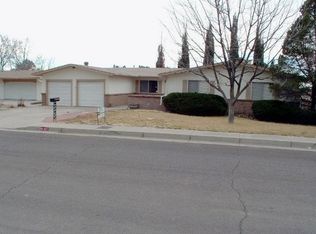 1617 Zena Lona St NE, Albuquerque, NM 87112