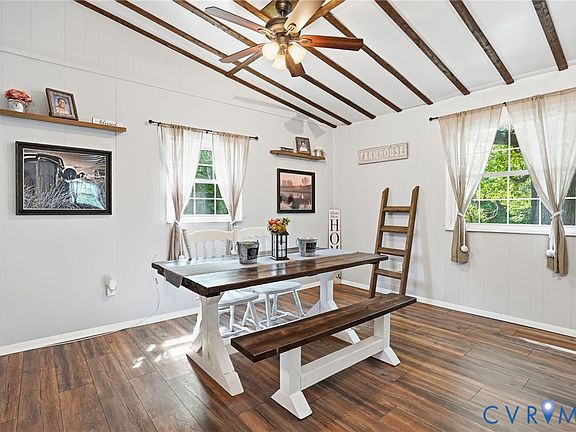4th image of 12456 Leonard Ln
