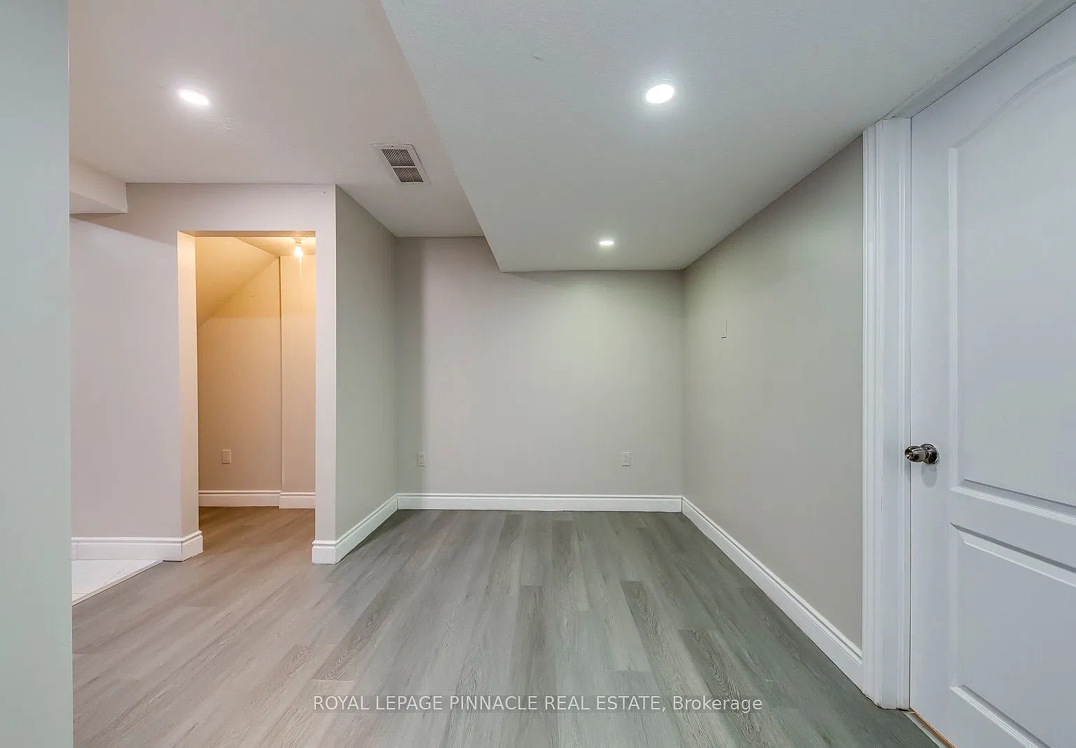 2 bed, $1,380 — Photo 3
