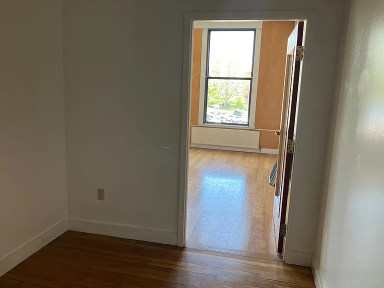 215 Main St #2 — Photo 10