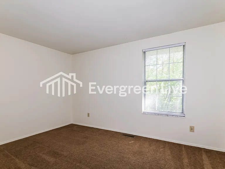 8072 Mount Everest St — Photo 13