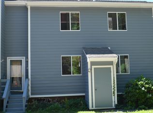 31 Apple Ln #C, Hollis, NH 03049