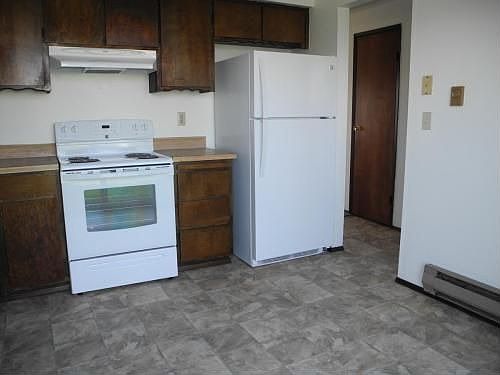5th image of 350 E Whidbey Ave