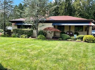114 Wiggins Ln, Uniontown, PA