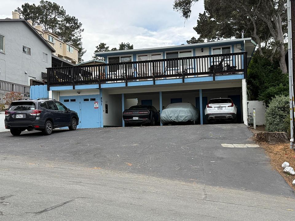 1st image of 851 Lyndon St