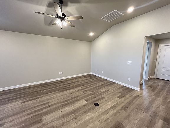 4th image of 1301 Ross Ave