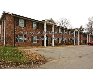 35 Colonial Oaks Ct #2, Louisville, KY 40214
