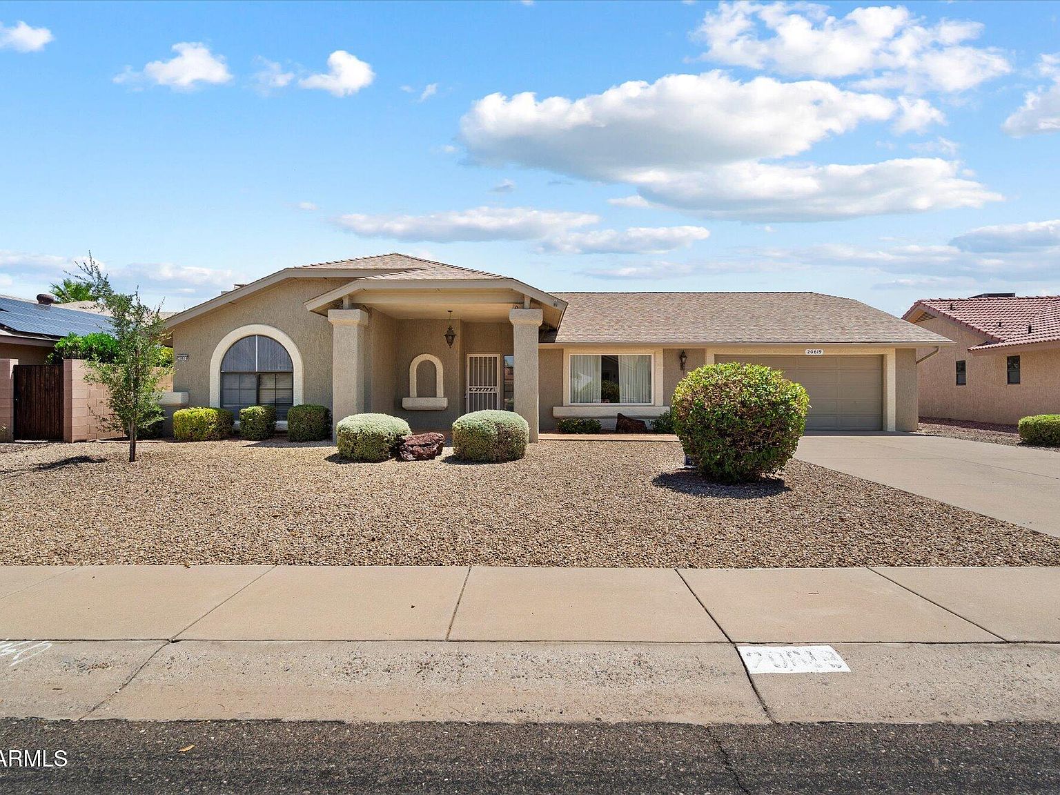 20619 N Stonegate Dr