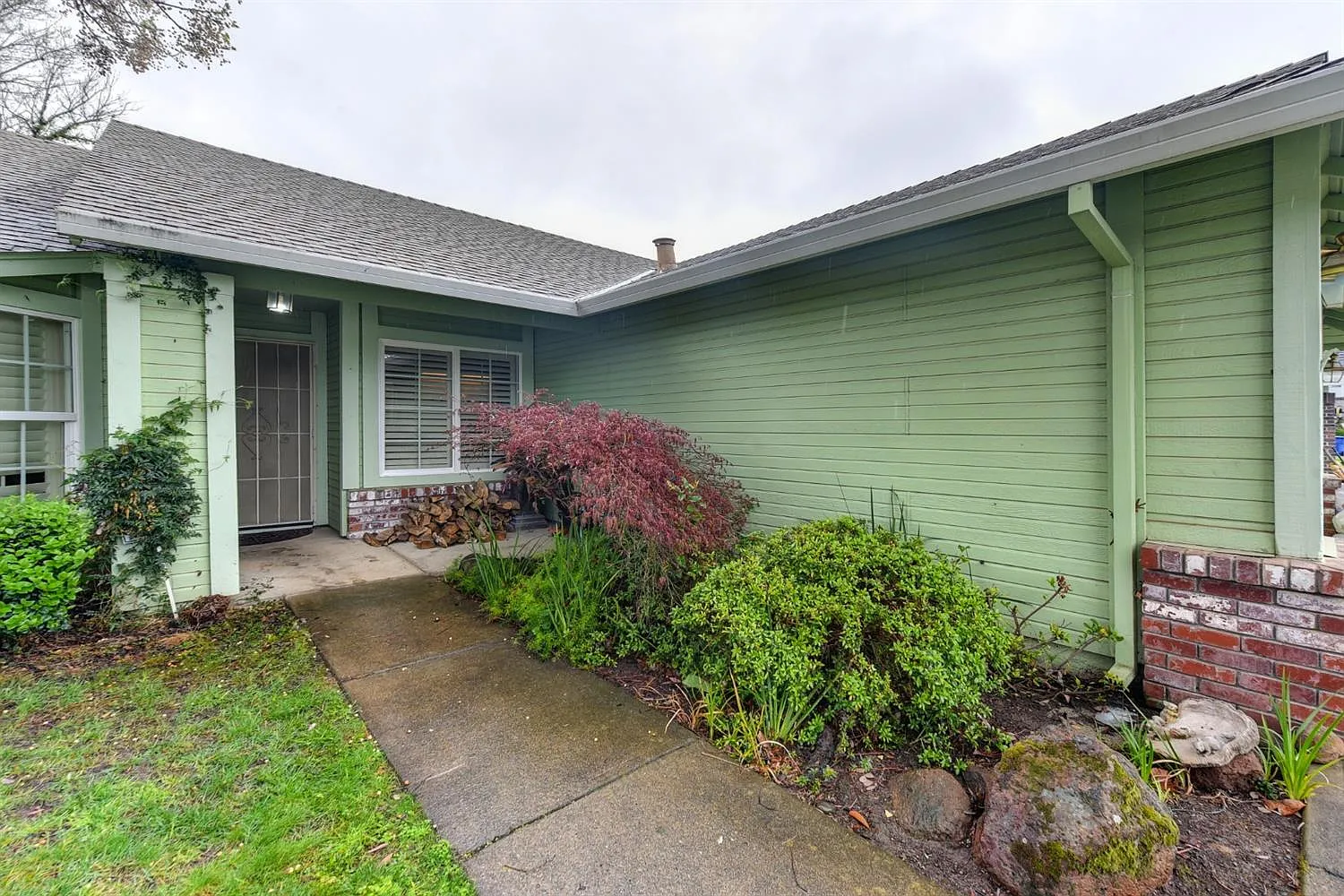 109 Casselman St photo 1