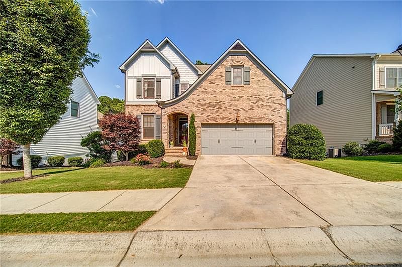1st image of 1764 Grand Oaks Dr