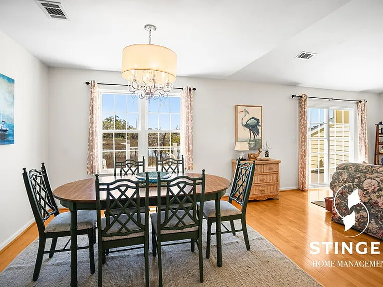 2927 Waters Edge Ct W — Photo 11