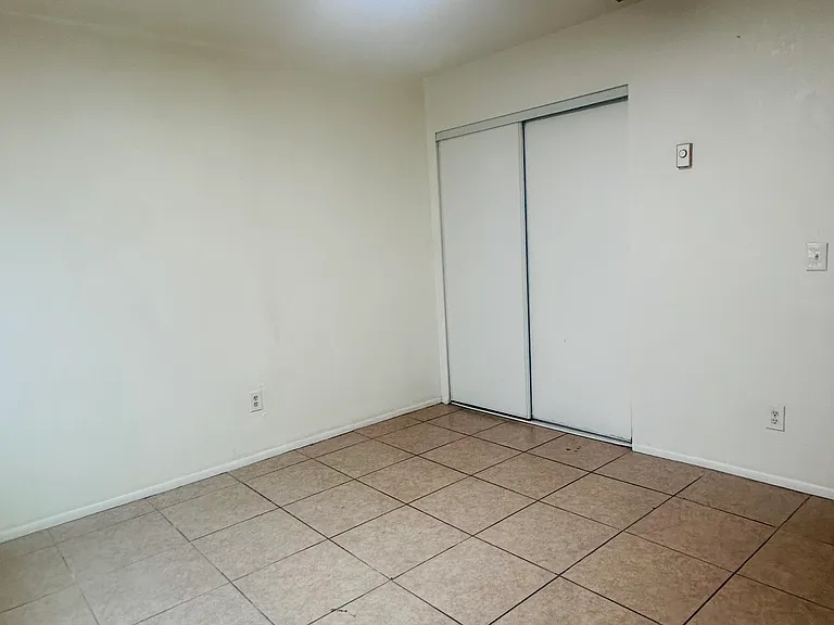 1535 S Van Buren Ave #1 — Photo 16