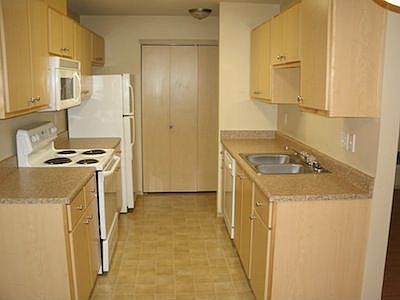 4th image of 1258 McDaniel Ln SE APT 102