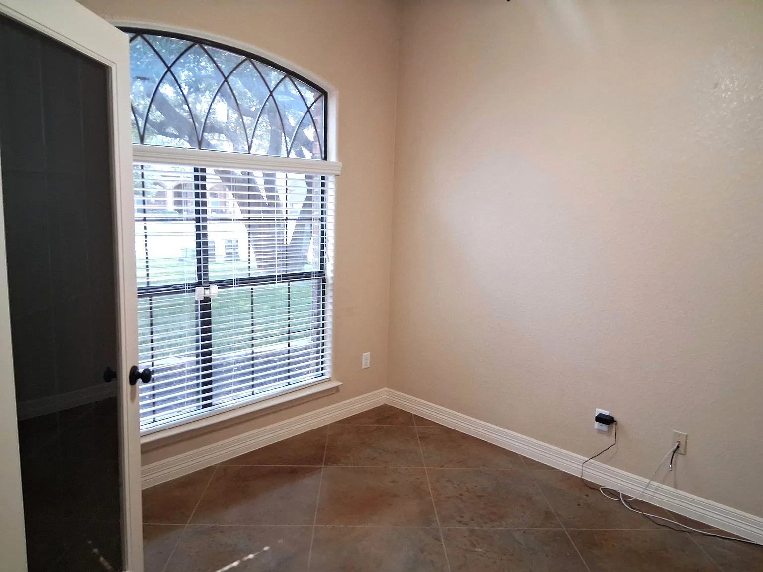 Dry Ridge 1109 - 1 — Photo 2