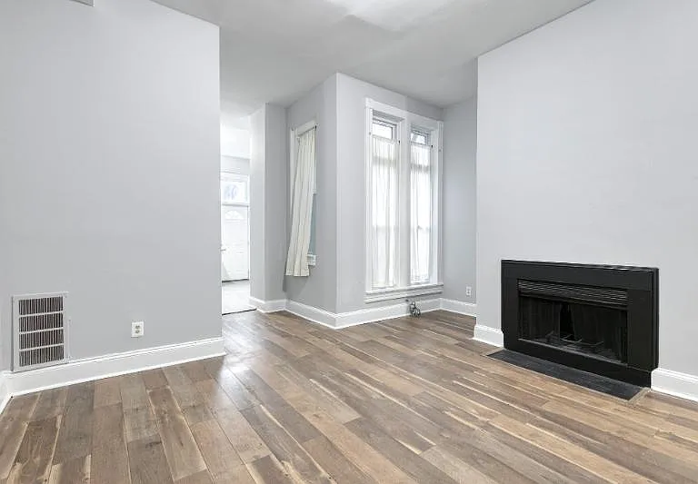 1710 Saint Paul St #102 — Photo 6