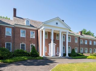 10 Cliffdale Rd, Greenwich, CT 06831