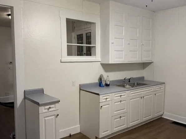 108 N 11th Ave Floor 1, Altoona, PA 16601