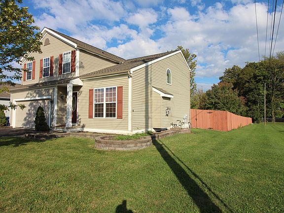 3rd image of 1172 Crossbrook Blvd