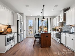 5036 Beirut Dr, Charlotte, NC