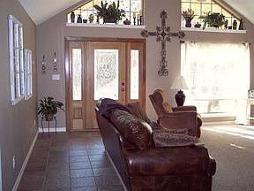 4th image of 680 Joy Ln