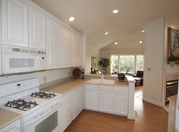 Kitchen into Sun Room