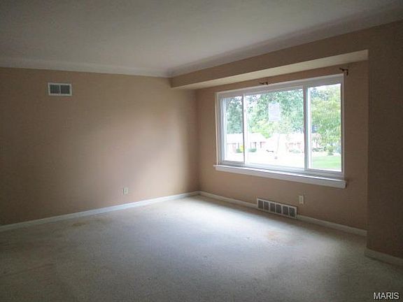 5th image of 2021 W Adams St
