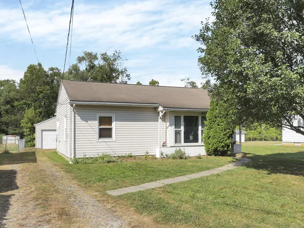 808 Walker St, Newark, OH 43055