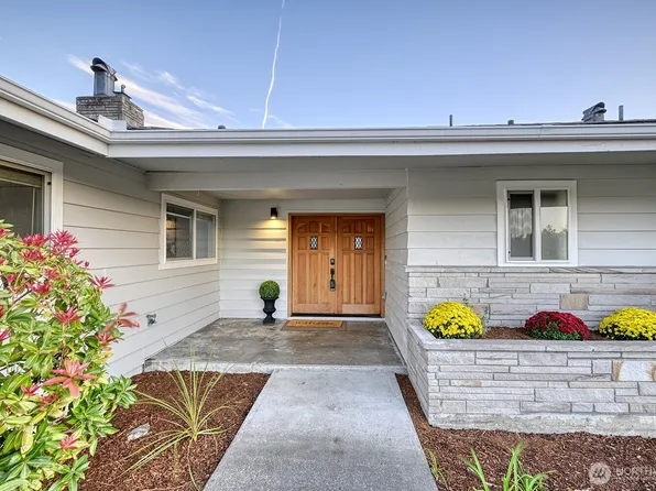 12115 SE 22nd Street, Bellevue, WA 98005