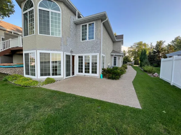 219 Lake Ave S #3, Spicer, MN 56288