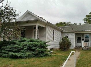 2023 Oak St, Quincy, IL 62301