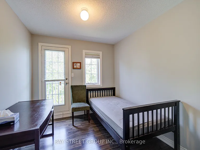 48 Roy Grove Way — Photo 27