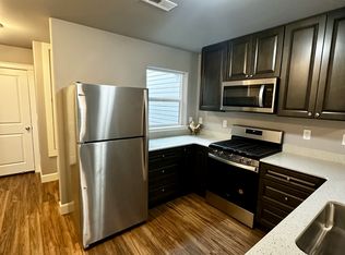 3760 Peter Ln NE, Salem, OR 97305