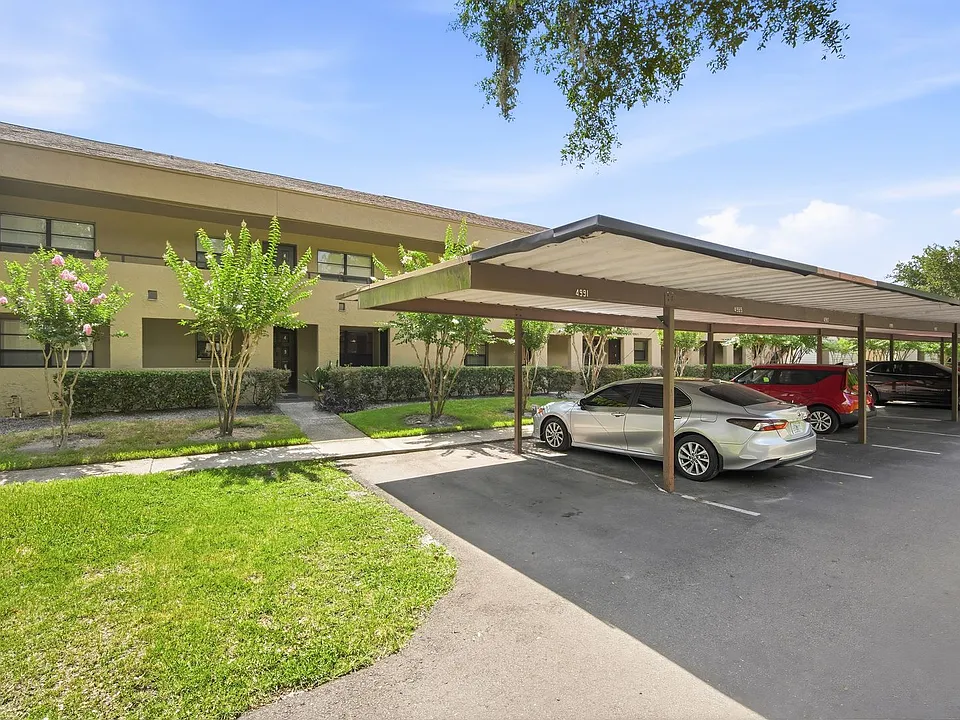 4991 Puritan Cir #522
