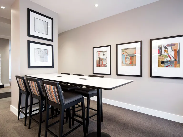 Our renovated lobby is the perfect place to catch up with friends or knock out some work.