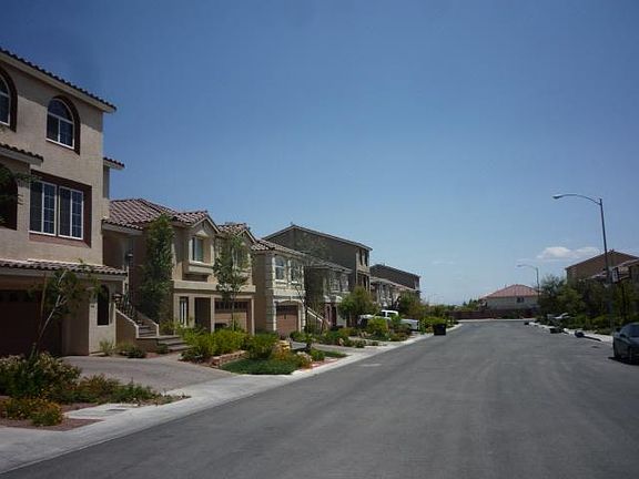 3rd image of 6768 Lydian Ct