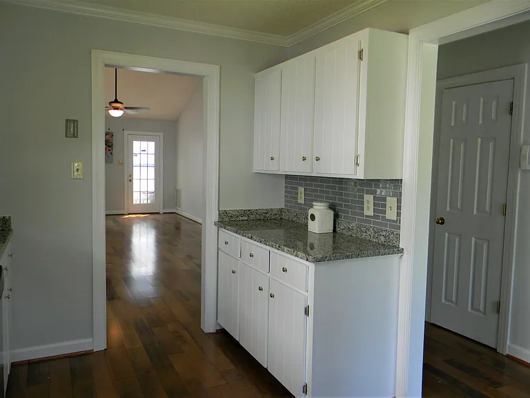 917 S Hornbeam Dr — Photo 6