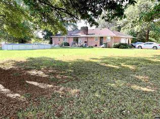 181 Weldon Dr, Martin, TN 38237