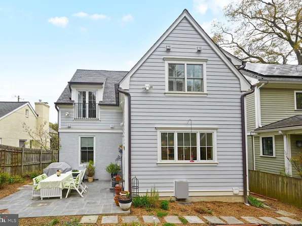 5504 Sherier Pl NW, Washington, DC 20016