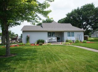 344 N Mitchell St, Preston, IA 52069