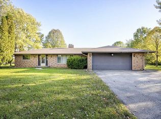 6682 Happy Acres Rd, Rockford, IL 61101