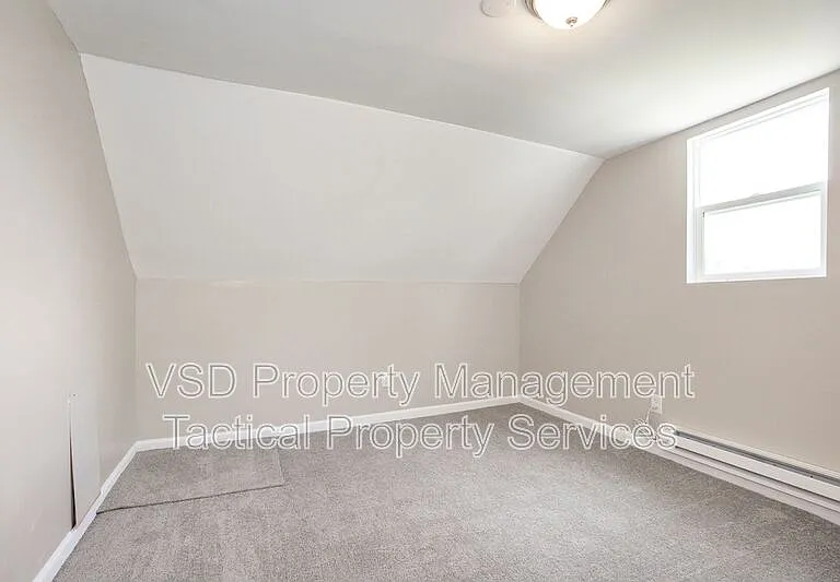 3694 E 147th St #UP — Photo 16