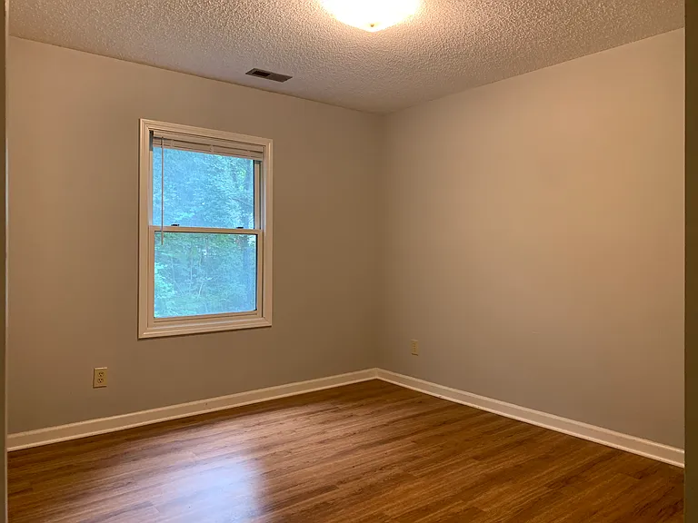 453 Kenilworth Rd #C — Photo 13