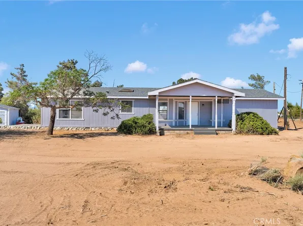 6966 Sunnyslope Rd, Phelan, CA 92371